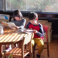 NHKウワサの保護者会にハイブリッドスクーリングの様子が取り上げられました。